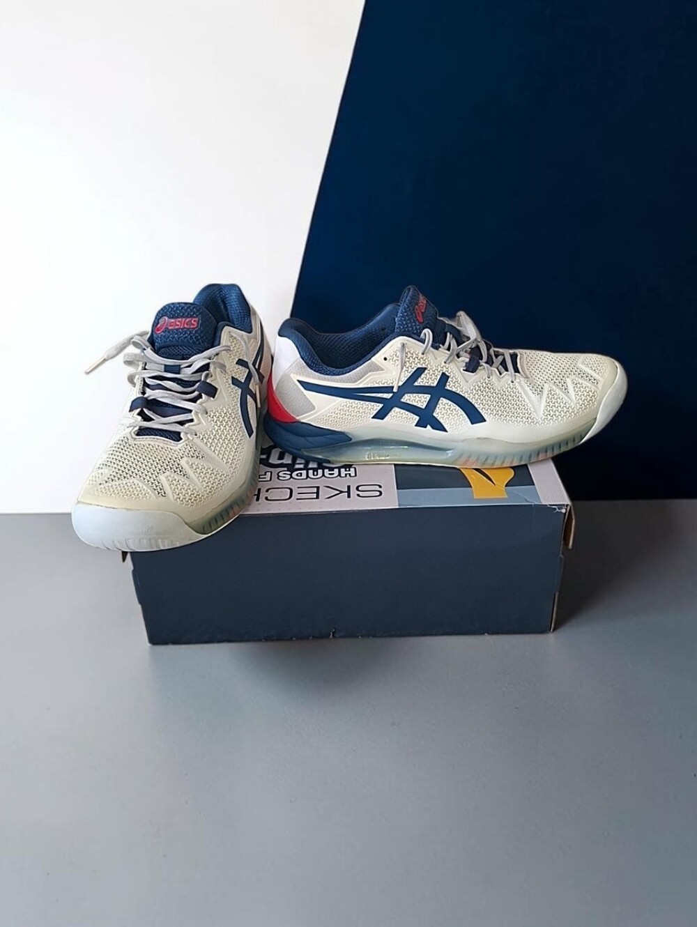 ASICS Men's White & Navy Court Tennis Shoes Size 10